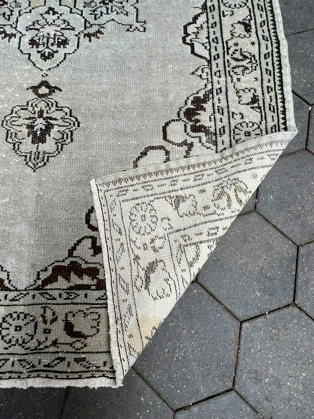 Gray Vintage Yuruk Carpet 260 X 154 Cm, 1960's photo vintage
