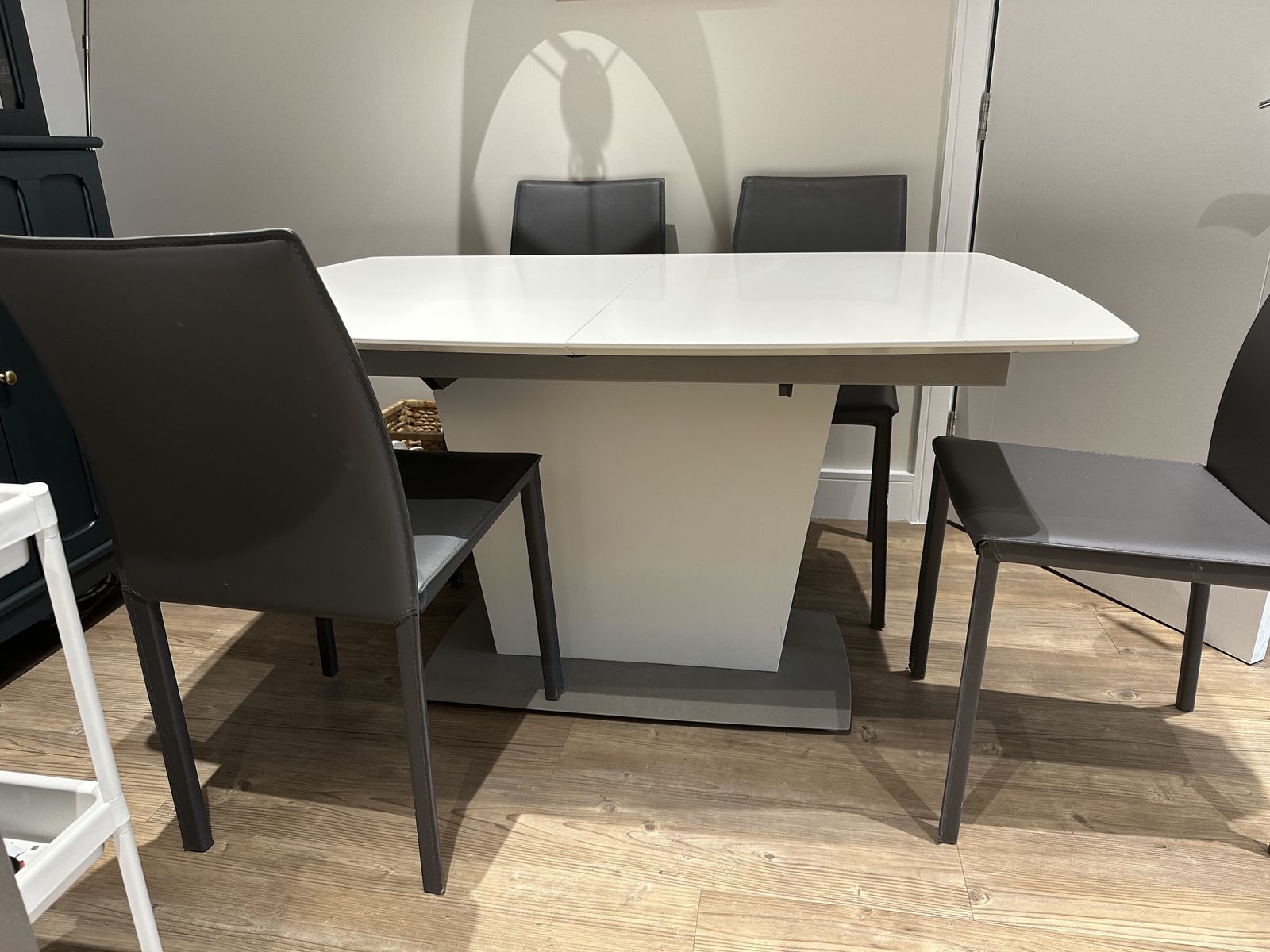 Dining Table Boconcept Milano photo Furniture