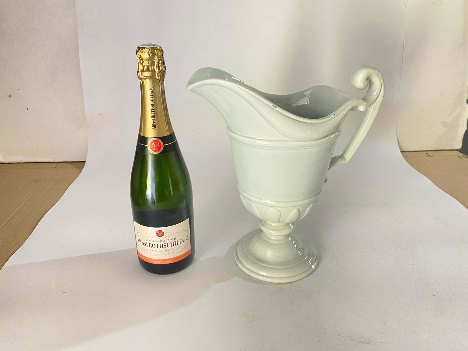 photo for sale Decorative Urn In White Porcelain By Gien France 1930 Signed