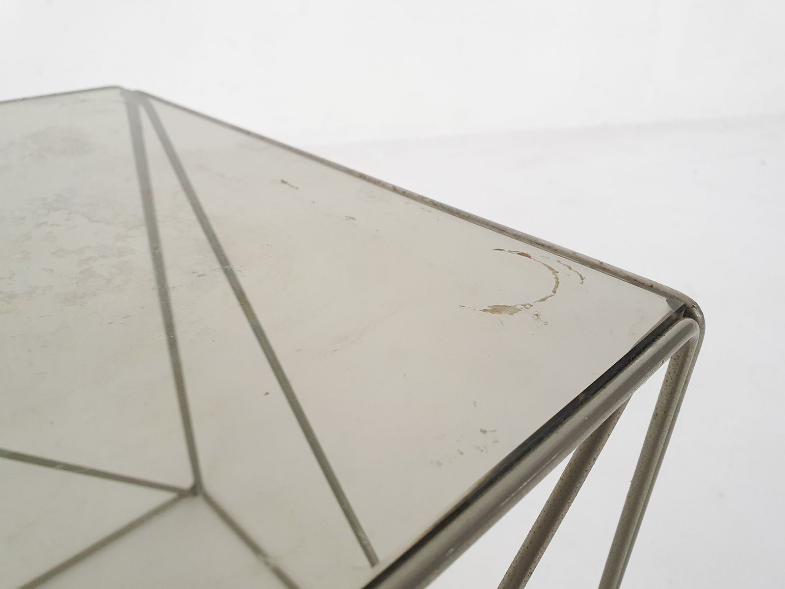 355.2 Zeldzame Metalen Bijzettafel Met Glazen Blad Van Max Sauze, Model Isocele, Frankrijk, Ca. Jaren 1960 photo