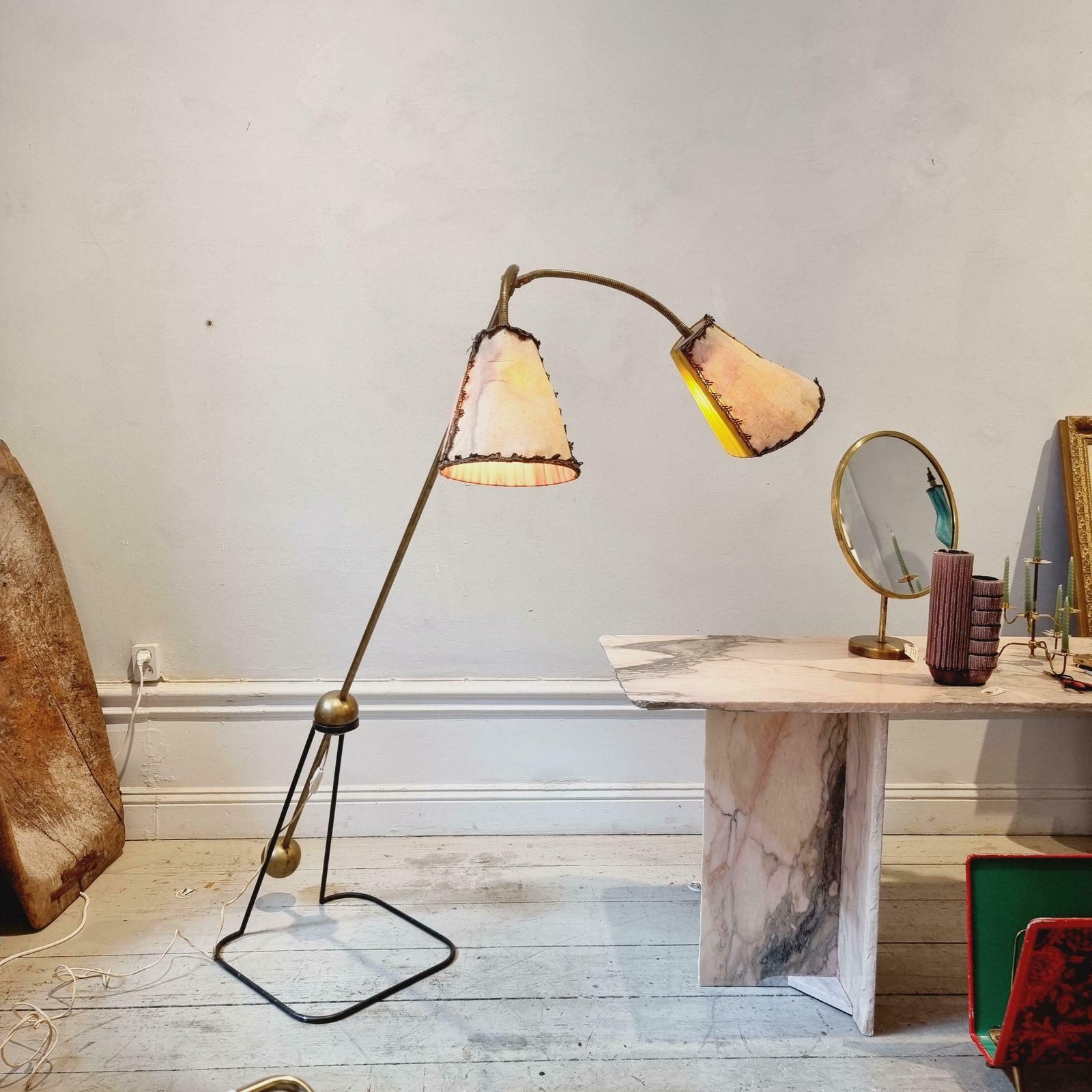 Floor Lamp In Brass And Lacquered Steel, Luci Milano, Midcentury Modern, Italian photo for sale