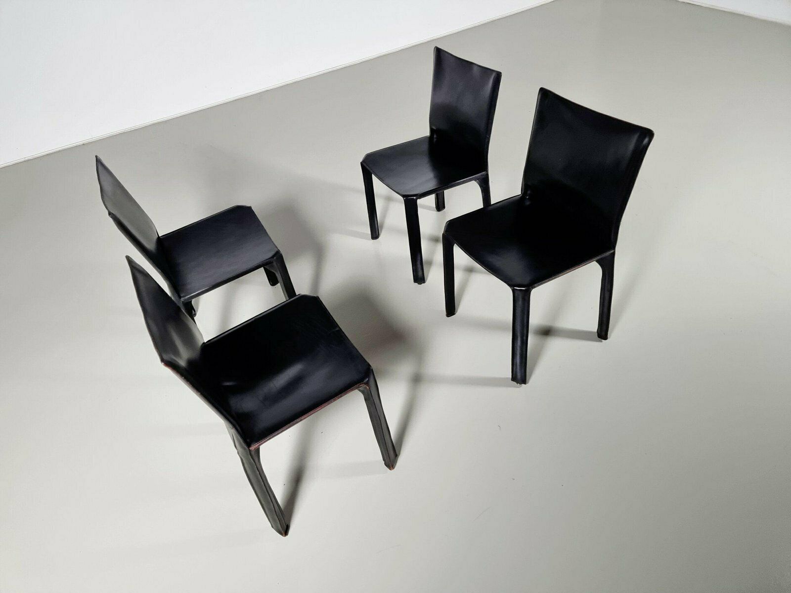 Cab 412 Chairs By Mario Bellini For Cassina, 1970s, Set Of 4 photo for sale
