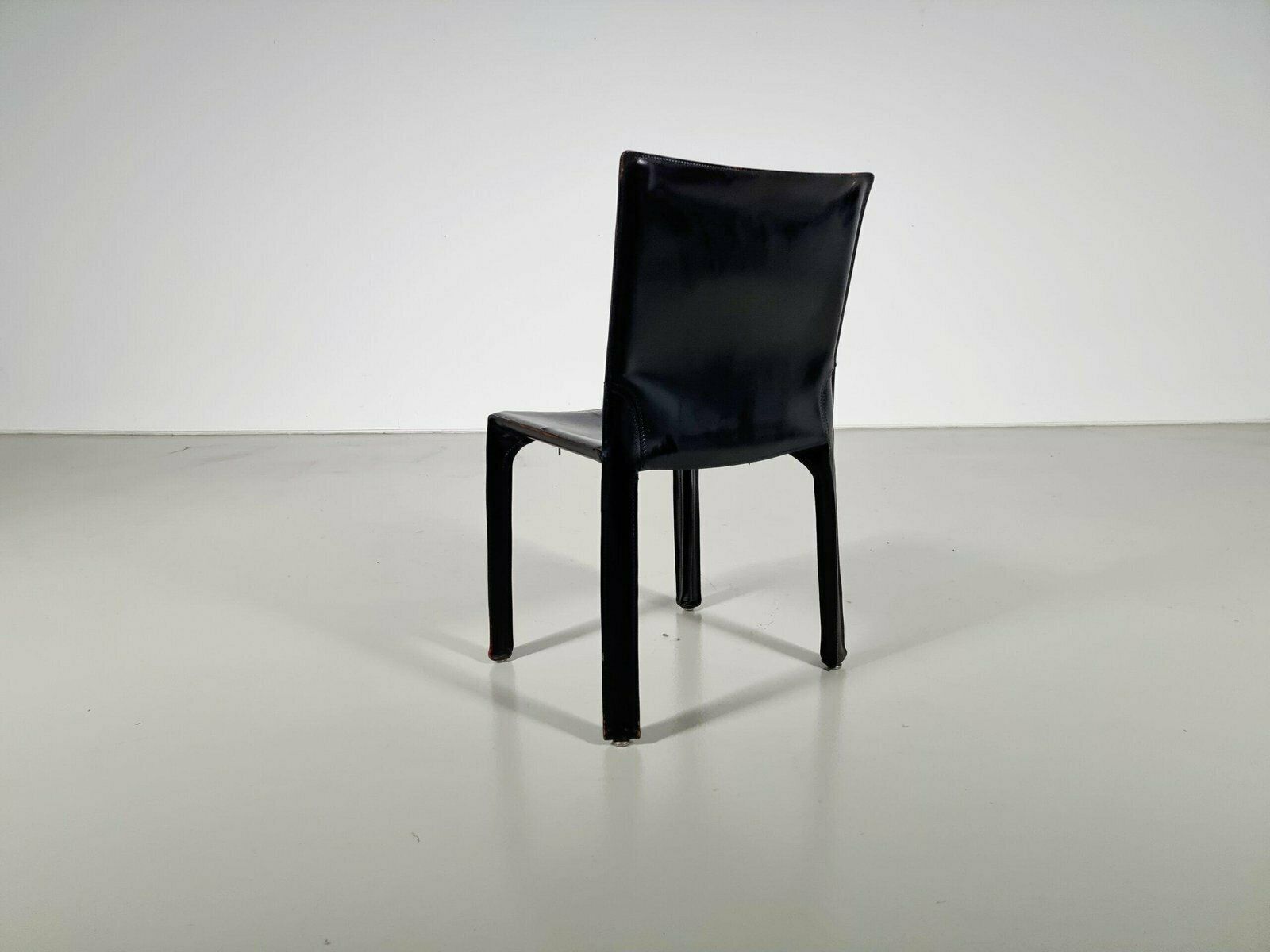 Cab 412 Chairs By Mario Bellini For Cassina, 1970s, Set Of 4 photo vinterior