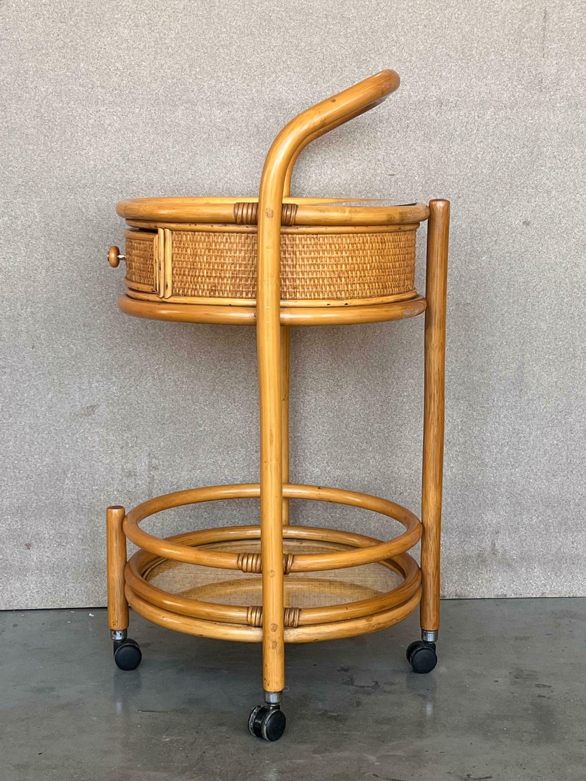 Mid 20th Century Round Serving Bar Cart Trolley In Bamboo & Rattan Italy, 1960s photo 1792.0