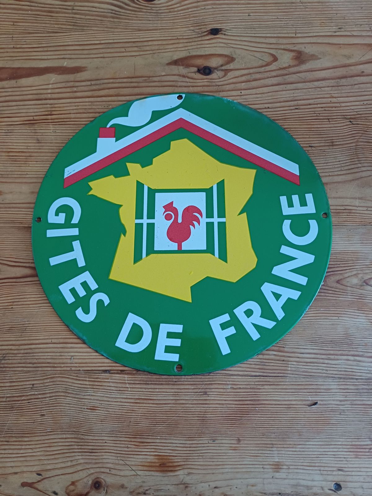 Enameled Plaque From The 70s “Gites De France” photo vinterior