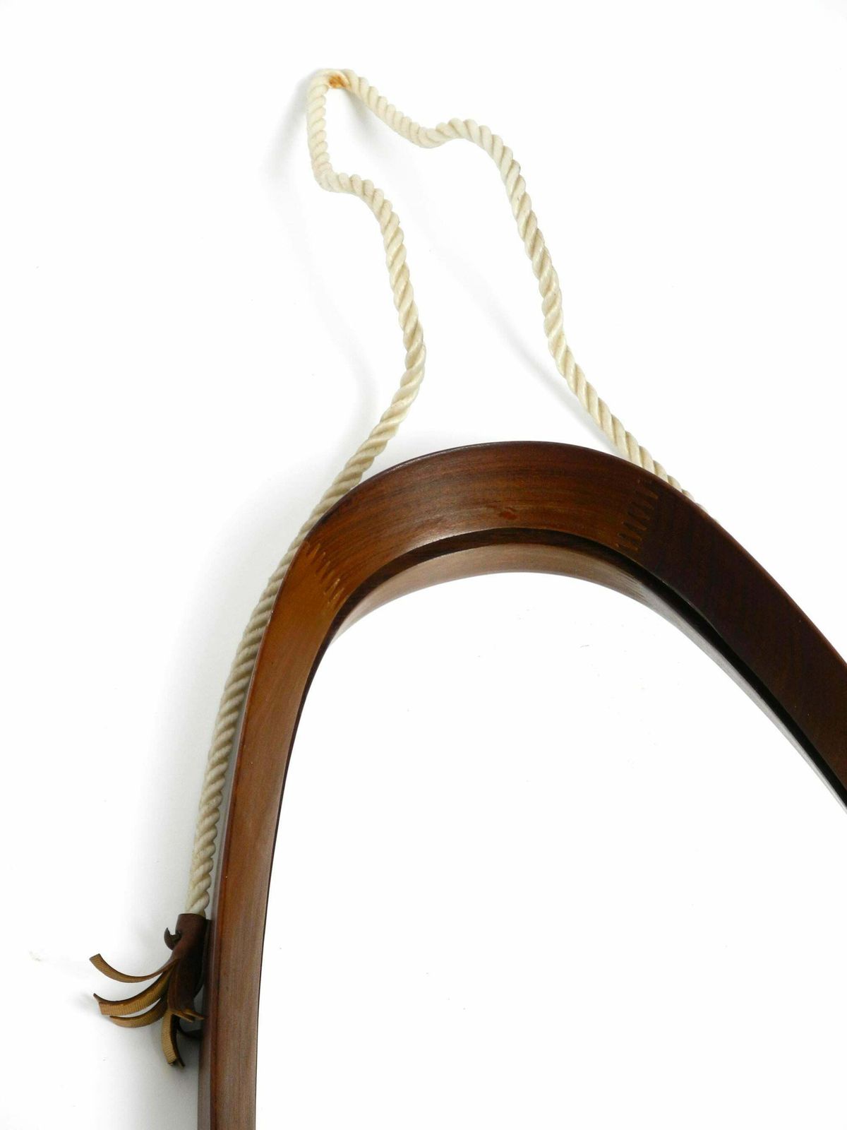 photo vintage 1960s Oval Large Teak Wall Mirror With Thick Nylon Rope Made In Italy