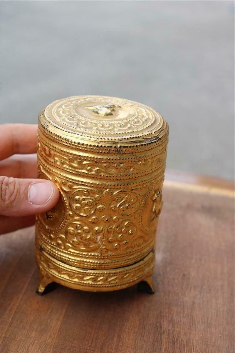 Chinese Lacquer Tobacco Box With 24 Carat Pure Gold Decorations 1940s photo vintage