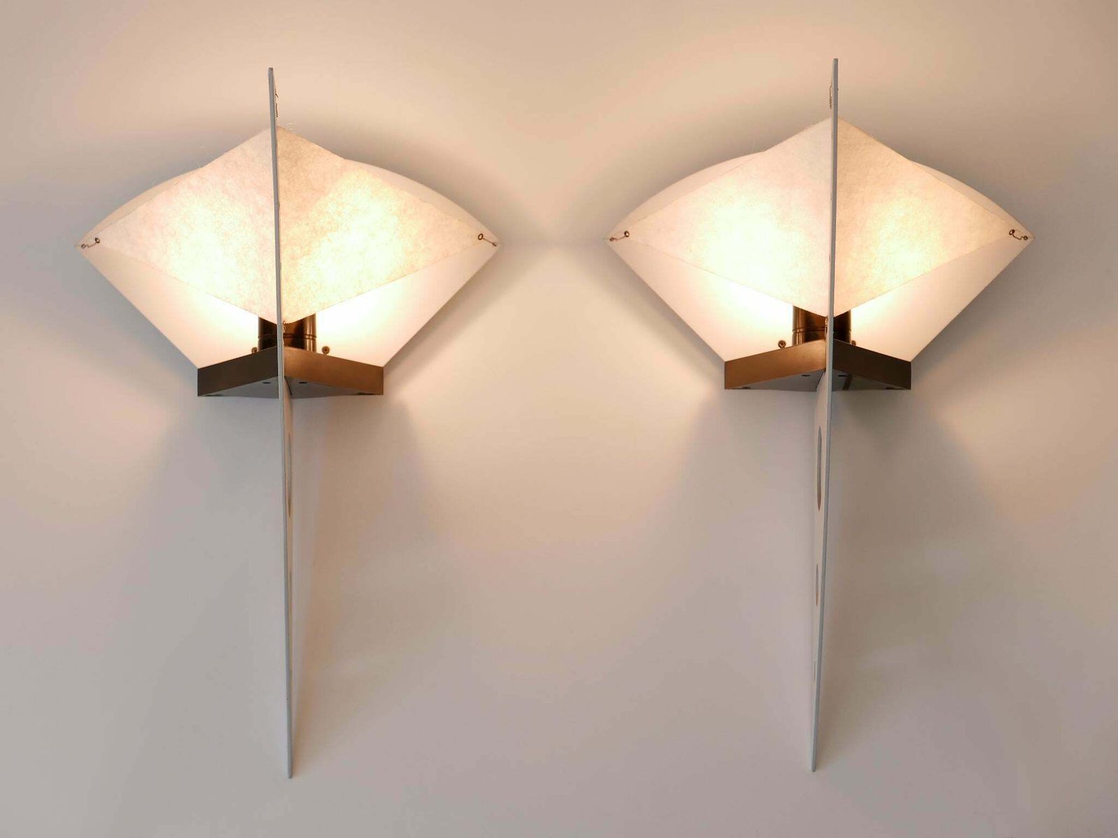 Set Of Two 'Filicudara' Sconces By Steve Lombardi Für Artemide Italy 1980s photo buy
