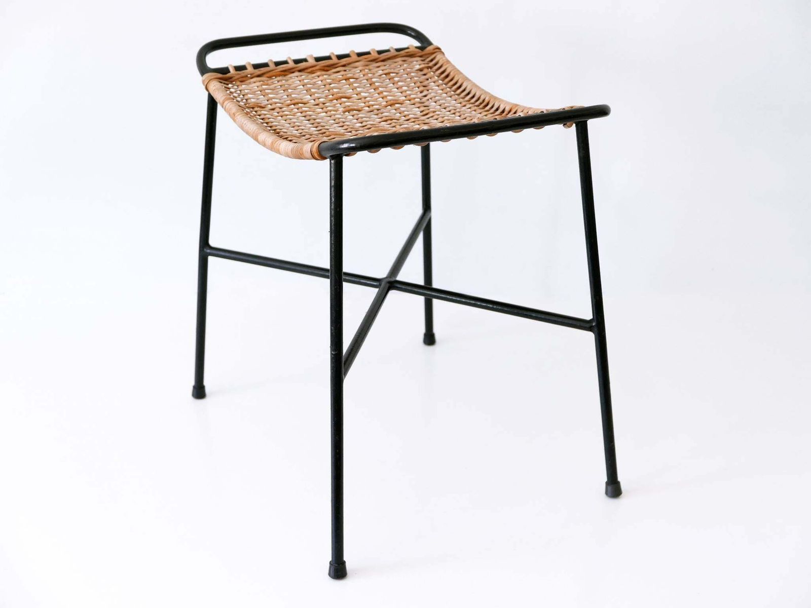 photo vintage Set Of Two Lovely Mid Century Modern Rattan Stools Germany 1960s