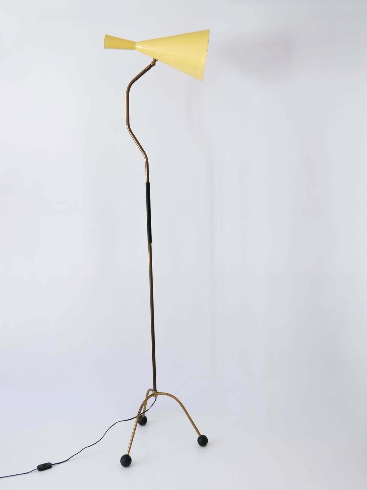 photo vinterior Elegant Mid Century Modern Diabolo Floor Lamp Or Reading Light Austria 1950s