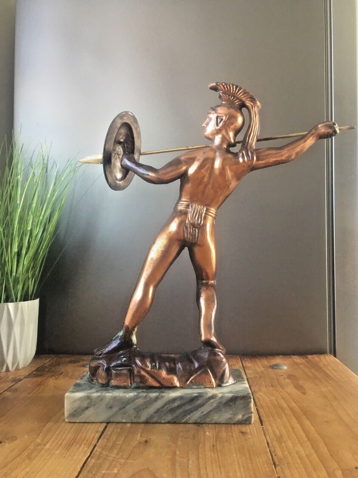 photo vinterior Large Pair Of Grecian Marble Copper Mantel Sculptures Achilles Leonidas Metamee