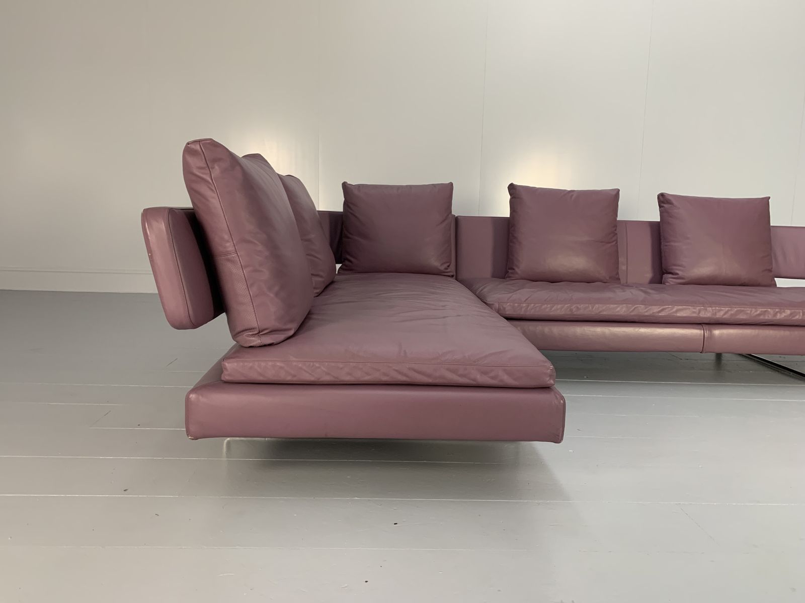 B&B Italia “Arne” 6 Seat L Shape Sofa – In Mauve Pale Purple “Gamma” Leather photo for sale
