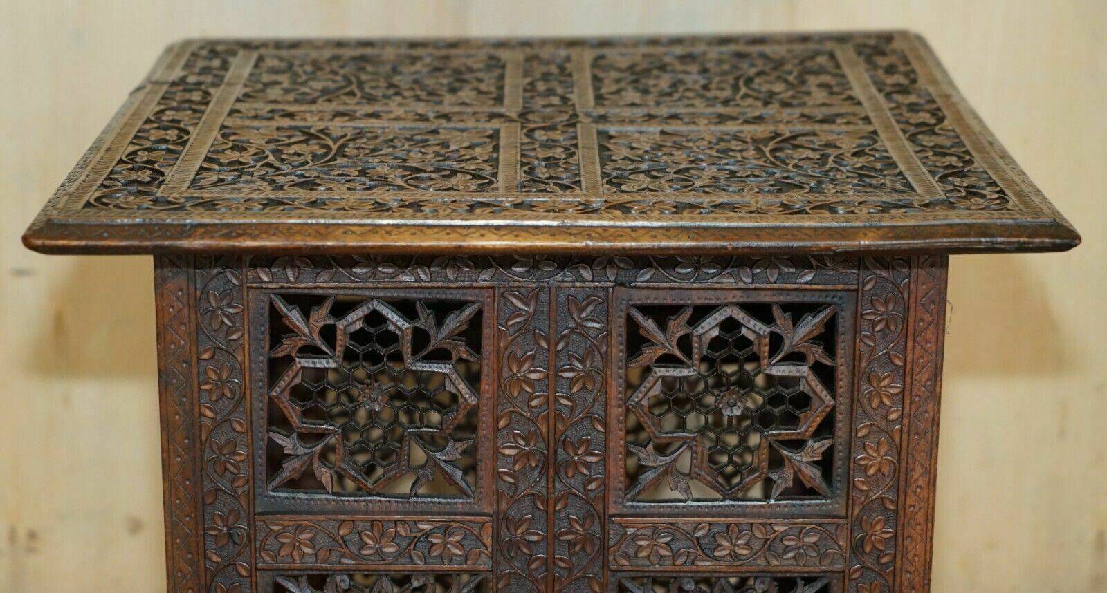Ornately Hand Carved Anglo Indian Burmese Side Coffee Lamp Wine Folding Table photo Furniture