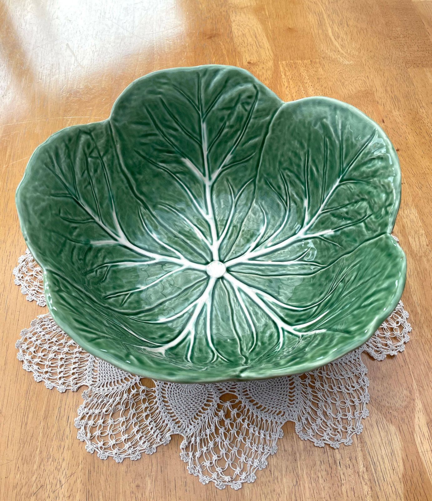 Vintage Bordallo Pinheiro Cabbage Leaf Bowl, Large Portuguese Majolica Ceramic Salad Serving Bowl, Retro Kitchen Tableware Made In Portugal photo furniture