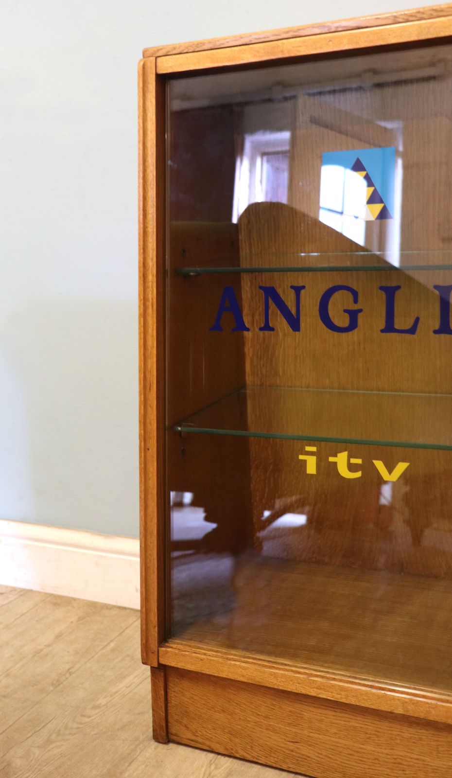 Furniture This Lovely Quality Mid Century Retro Display Cabinet Later Sign Written For Anglia Television. photo