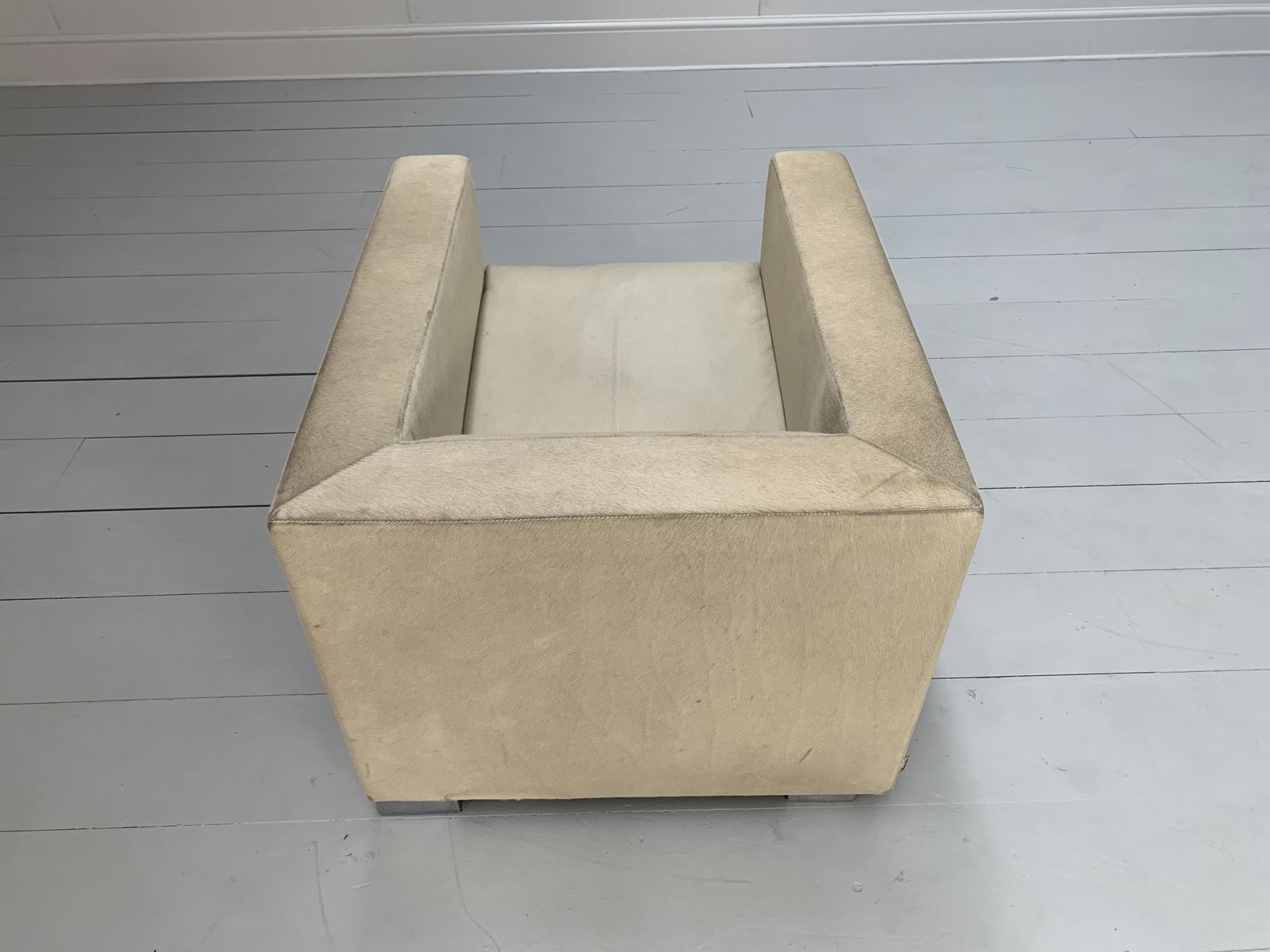 Minotti “Suitcase” Club Armchair – In Pony Skin & “Pelle” Leather photo buy
