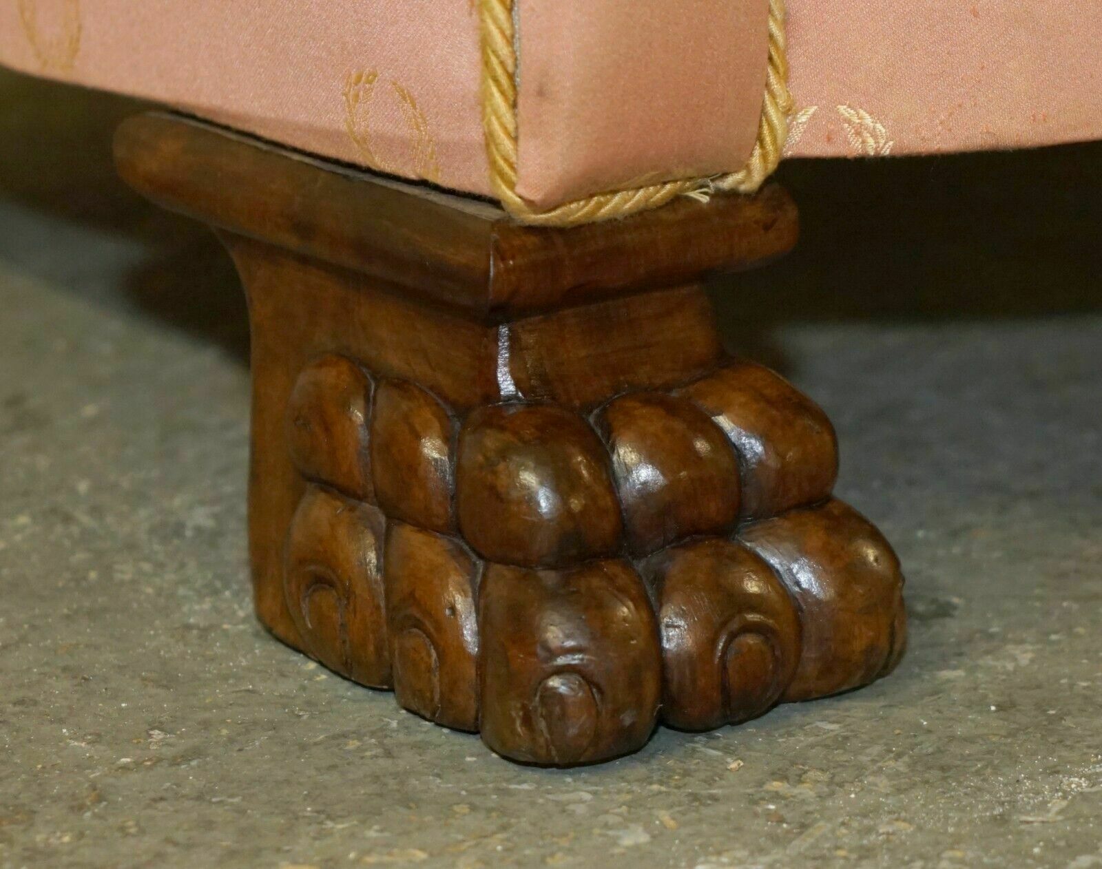 photo furniture Pair Of Antique Art Deco Circa 1920 Lions Hairy Paw Carved French Club Armchairs