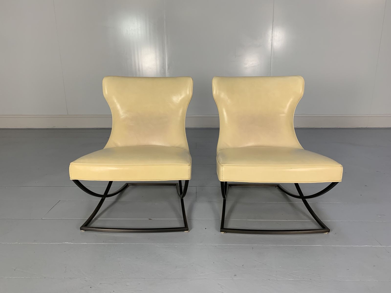 Pair Of Baxter “Paloma” Chairs – In Cream Leather photo furniture