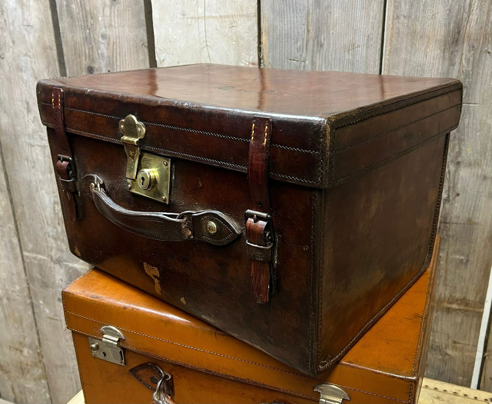 Victorian Solid Leather Hatbox Trunk By Army & Navy London