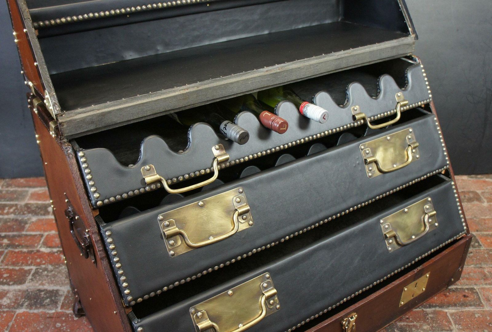 Bespoke Antique Steamer Trunk Wine Table Storage photo 2128.0