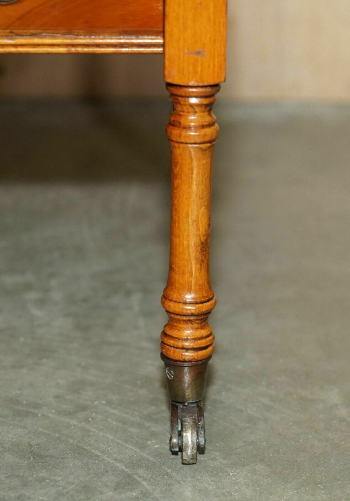 photo buy Bradley Furniture Stamped Flamed Mahogany Side Table With Butlers Serving Tray