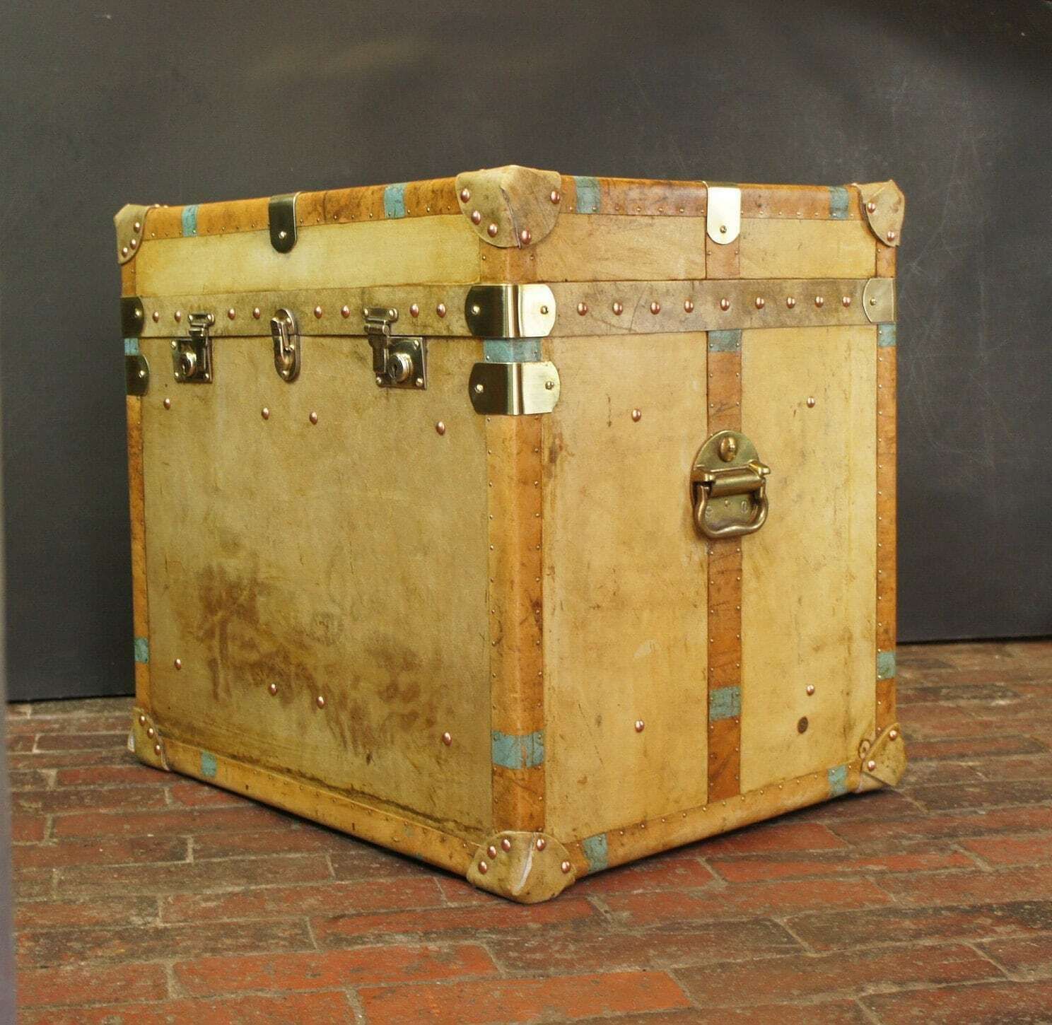photo for sale Bespoke English Antique Velum Large Occasional Side Table Trunk Home Decor Lamp Stand
