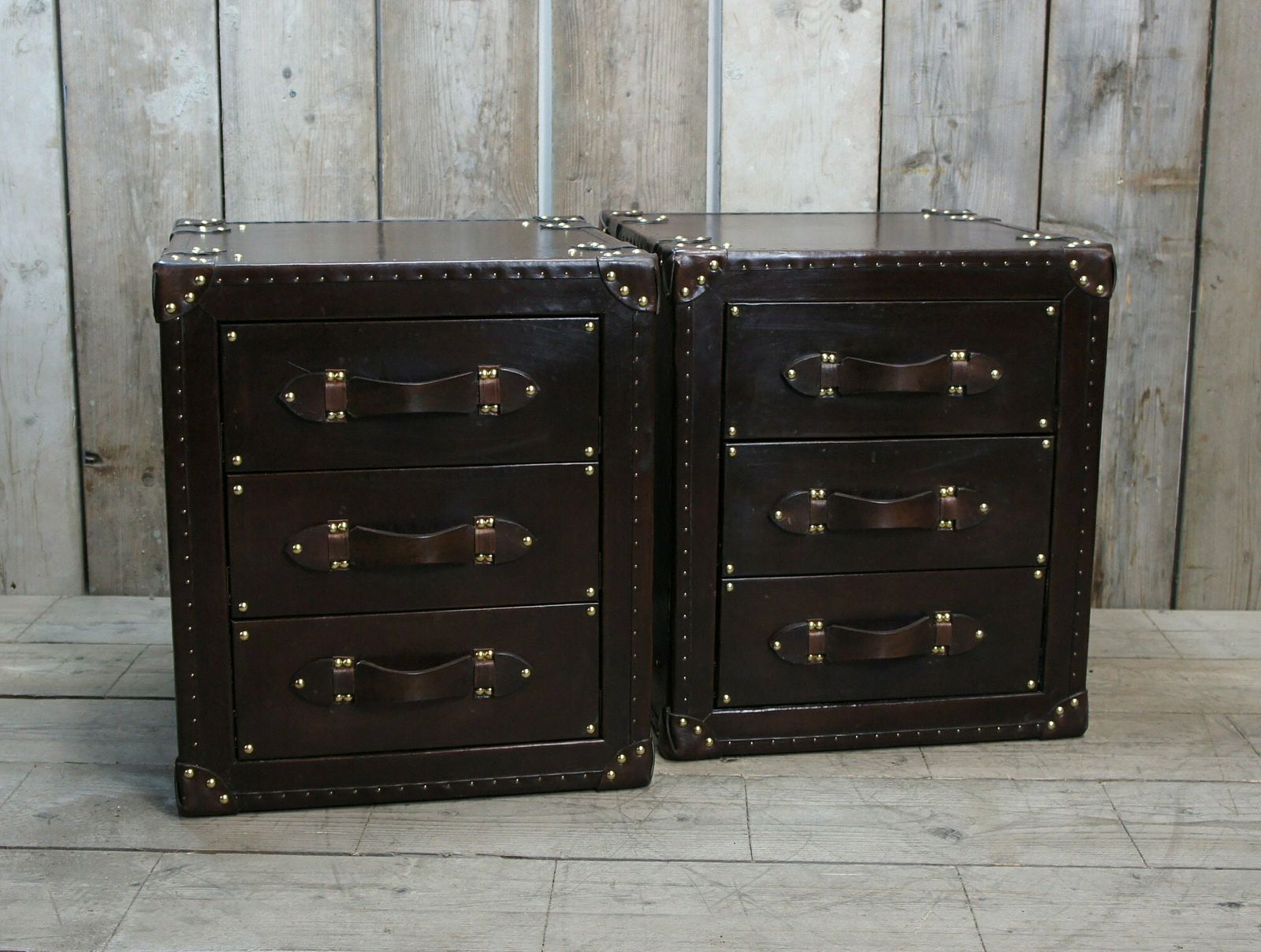 Dark Brown Luxury Leather Bedroom Trunks, Bedroom Decor, Furniture Set, Console Tables photo vinterior