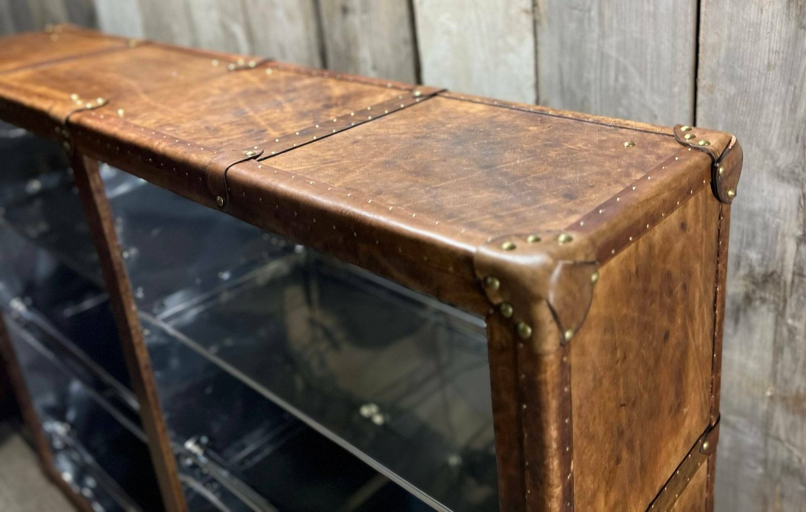 photo furniture Drinks Cabinet Console Luxury English Side Table Trunk Bar Ware Cocktails Room Decor Bar