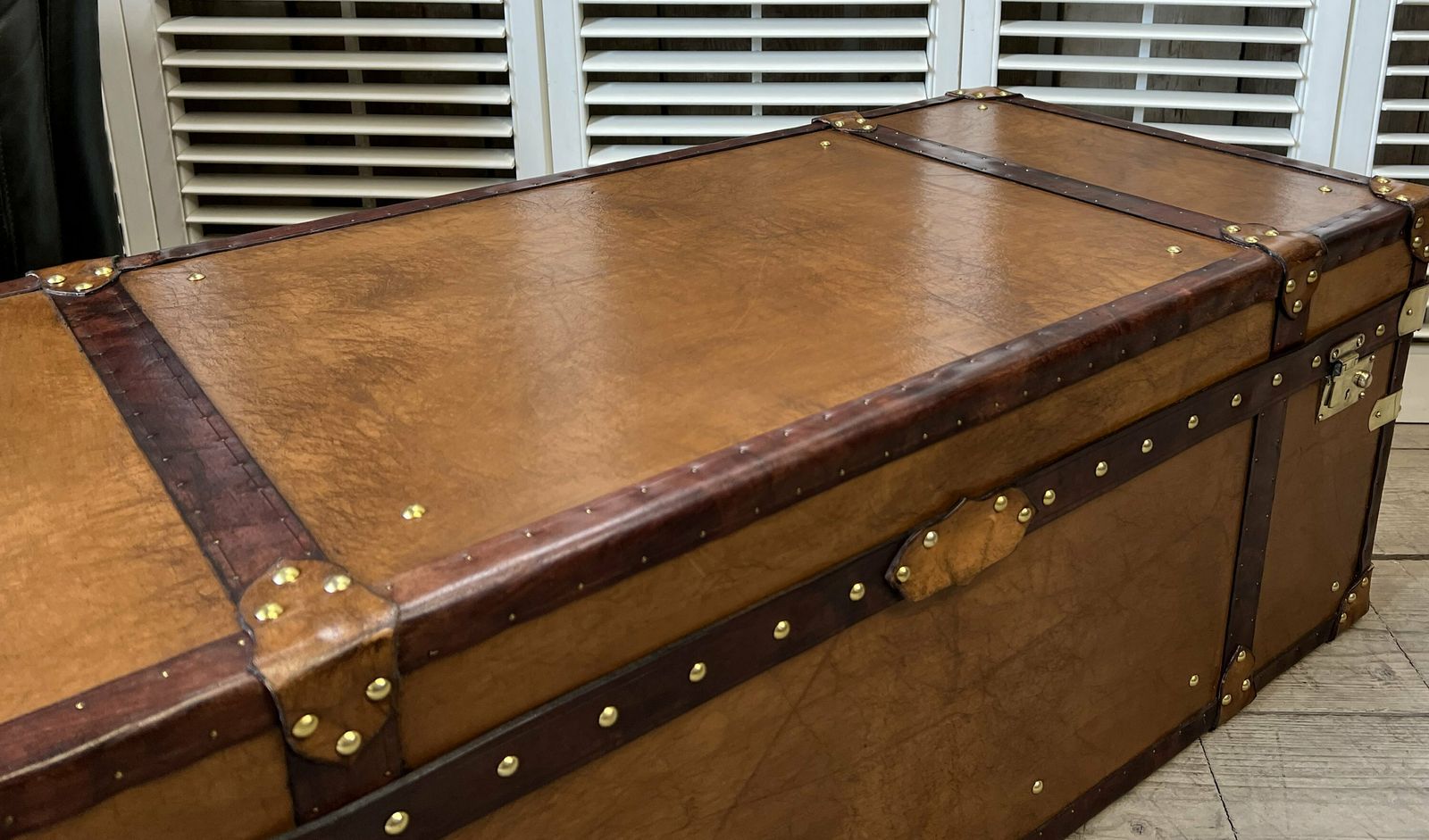 Leather Console Coffee Table Room Decor Luxury Handmade London Tan Campaign Style Travel Trunk Chest Ottoman photo 1609.0
