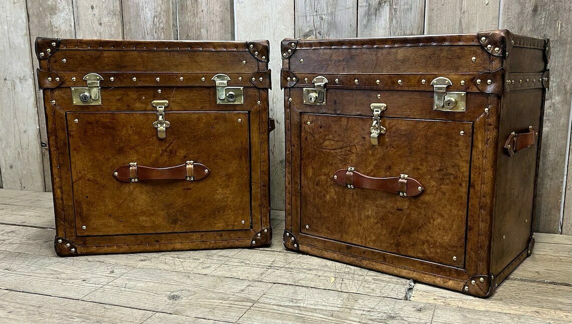 Luxury Nightstands In A English Captain Style Trunk Home Decor Furnishings photo vinterior