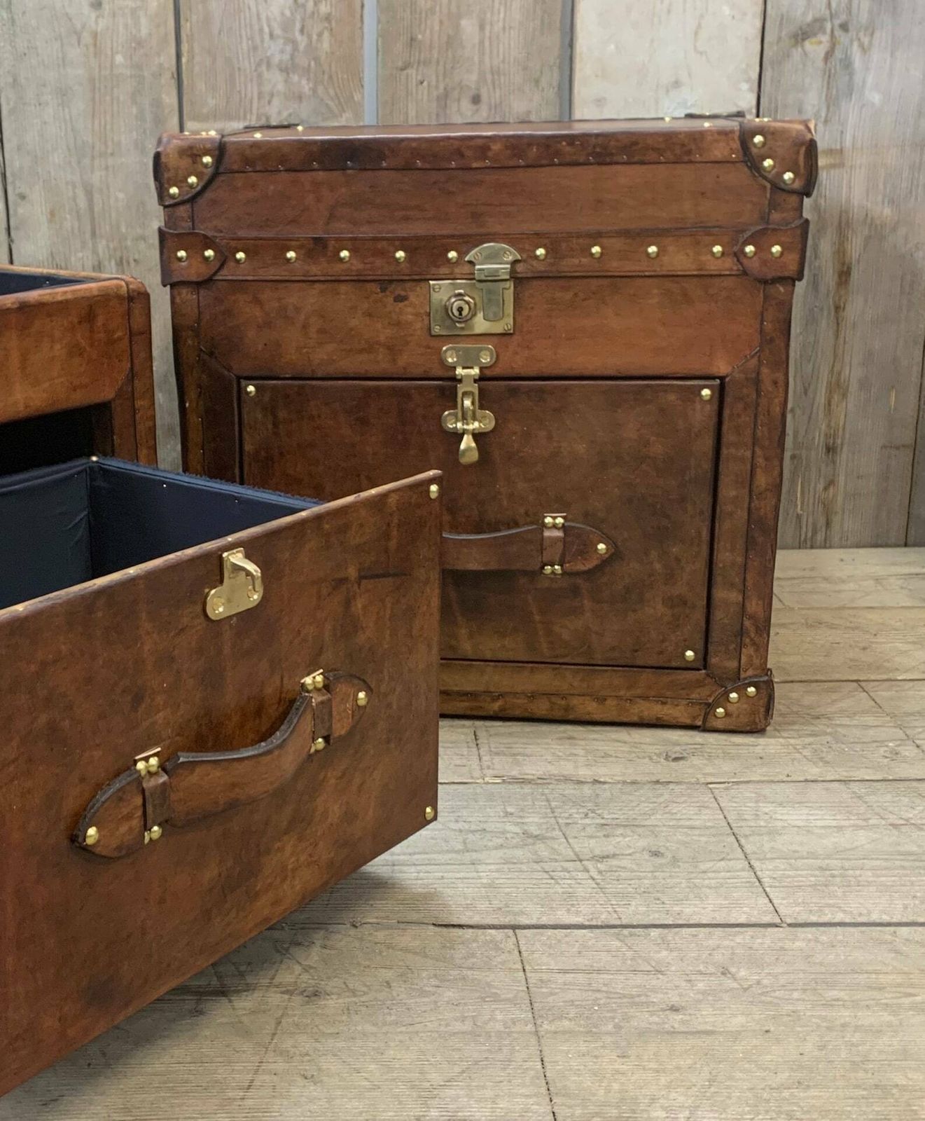 Leather Accessories Night Stands End Tables Room Decor British Travel Trunks photo for sale