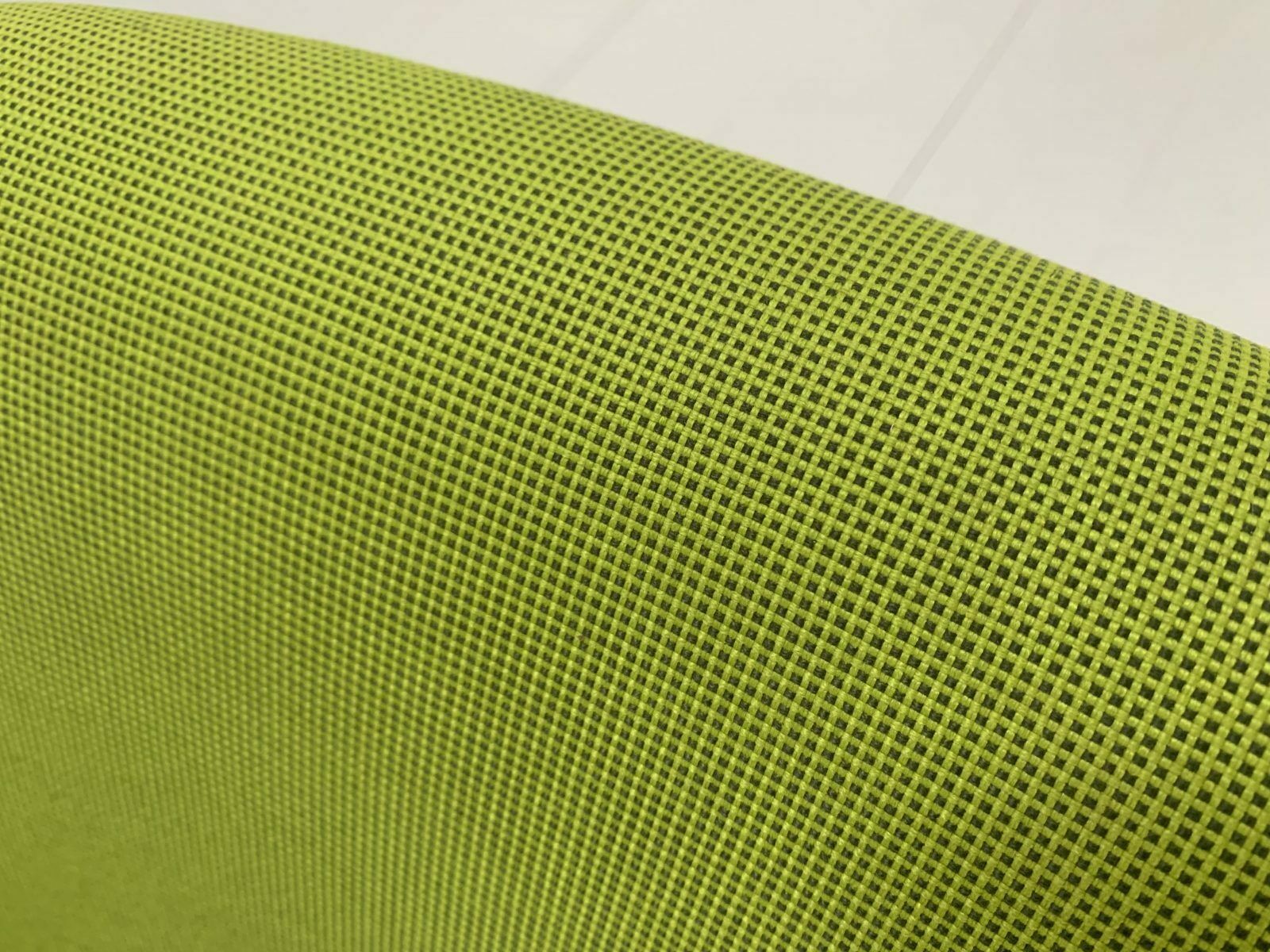 photo vinterior Suite Of 4 Walter Knoll “Turtle” Armchairs – In Lime Green Fabric