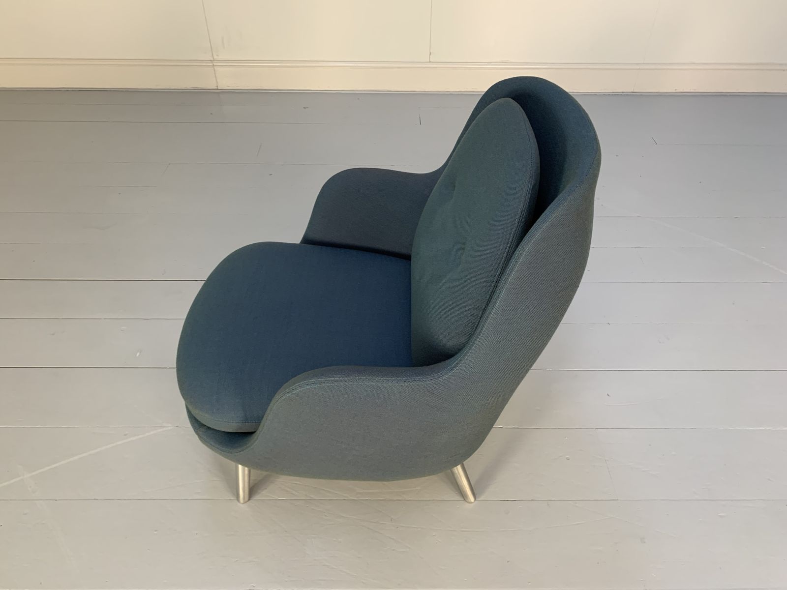 Fritz Hansen “Fri” Lounge Armchair – In Blue Fabric photo vintage