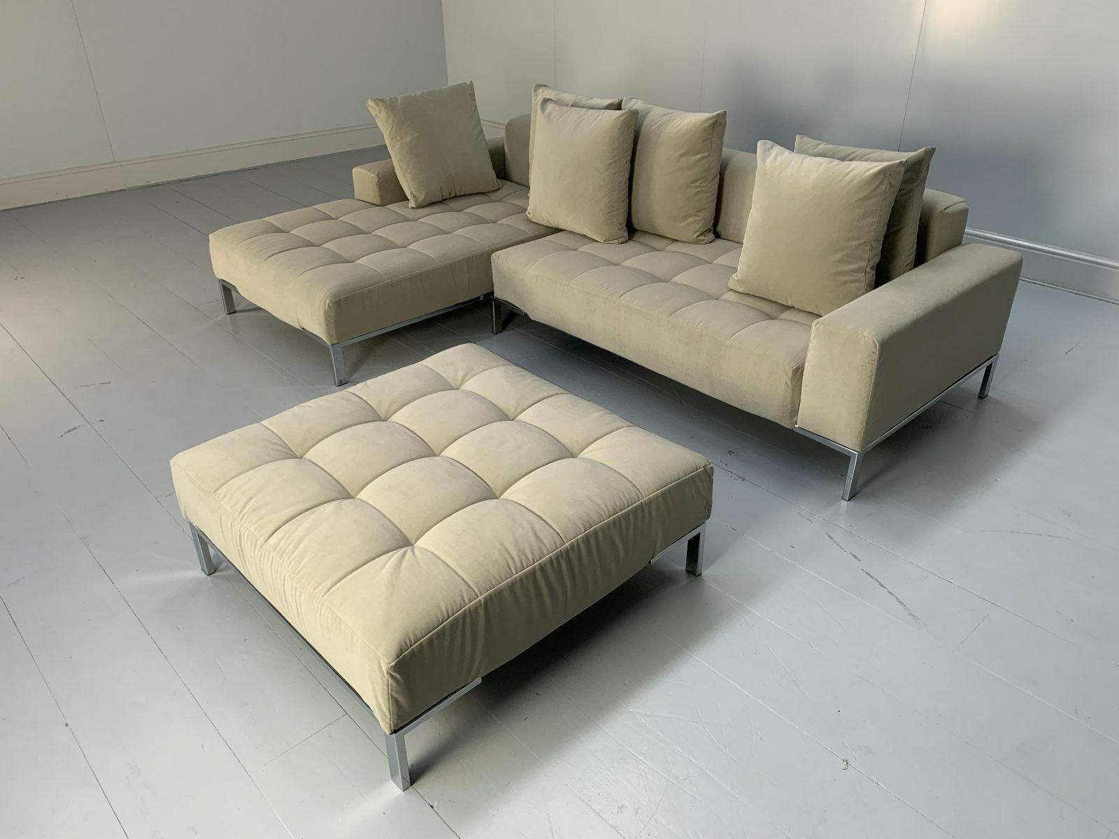 Zanotta “Alfa 1326” L Shape Sofa & Ottoman  In Pale Grey Velvet