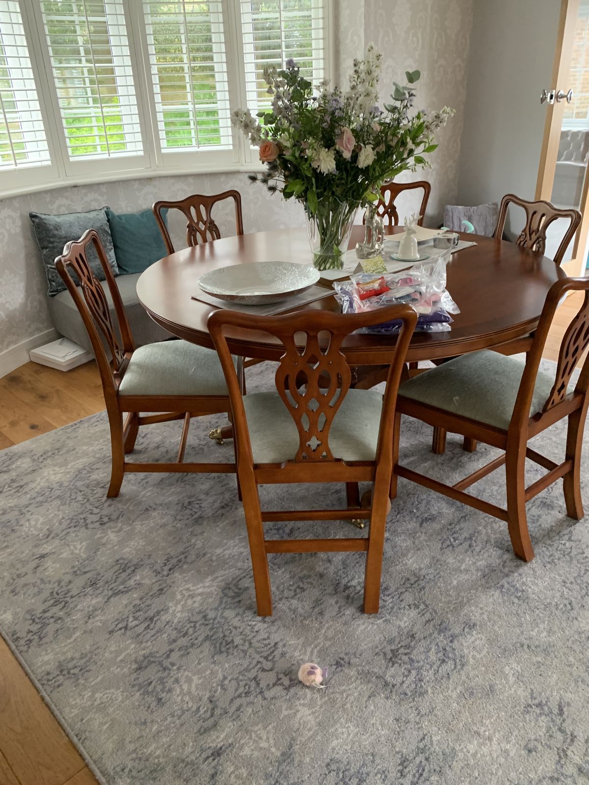 photo furniture Dining Table And Chairs   Chippendale Style.  Never Used