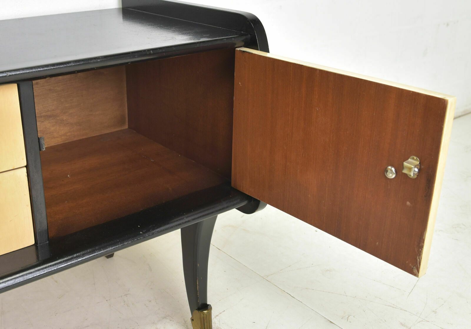 Retro! Rockabilly Bedroom Ensemble Mirror Chest Of Drawers And Bedside Tables Black photo 976.0