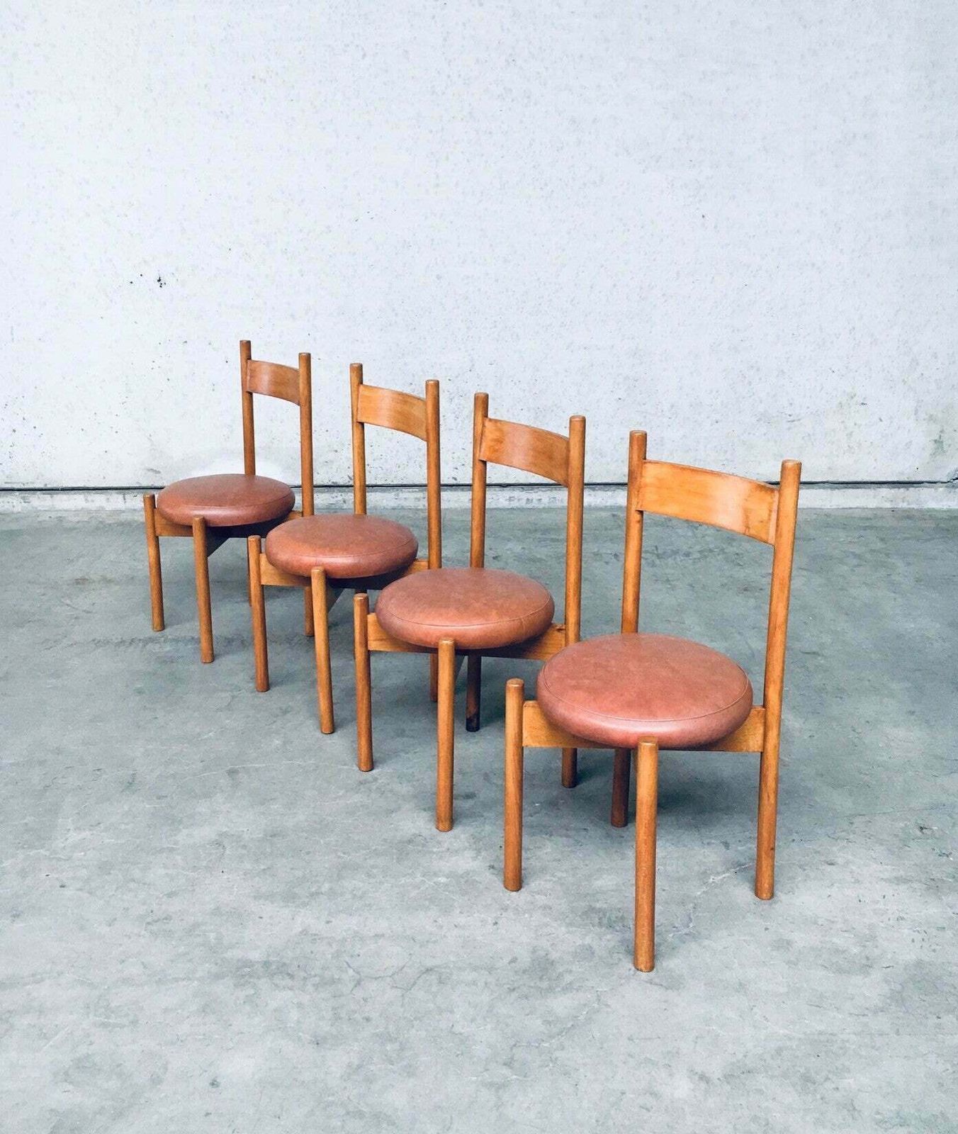 Mid Century Modern Design Eetkamerstoelen In De Stijl Van Charlotte Perriand, Frankrijk, Ca. Jaren 1960 photo 2000.0