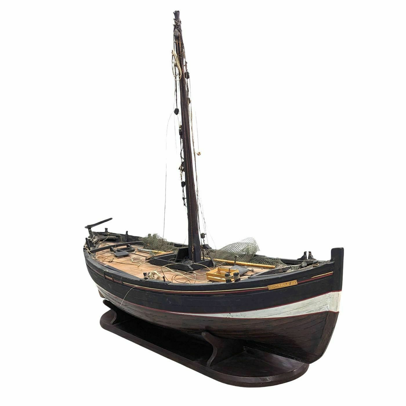 Model Of A Marseille Barque Called "Pointu" For Sailing Fishing