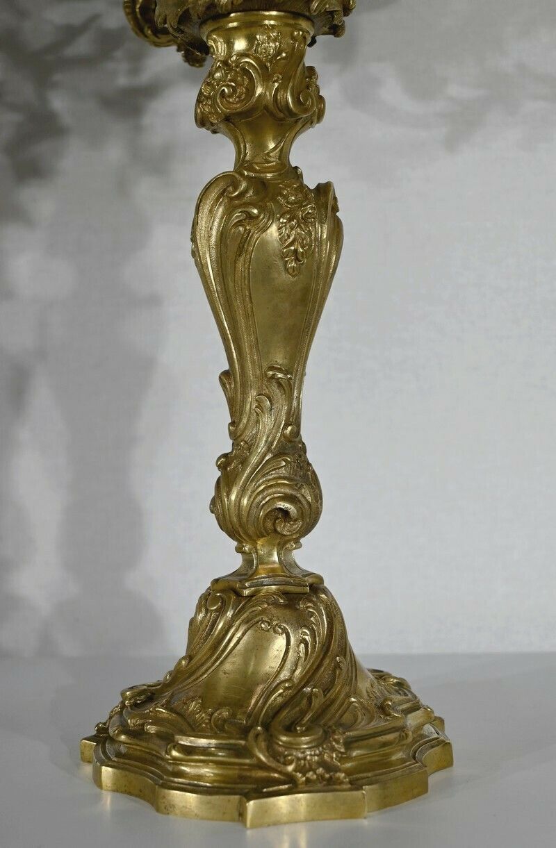 photo furniture Important Gilt Bronze Candelabra, Louis XV Style – Late 19th Century