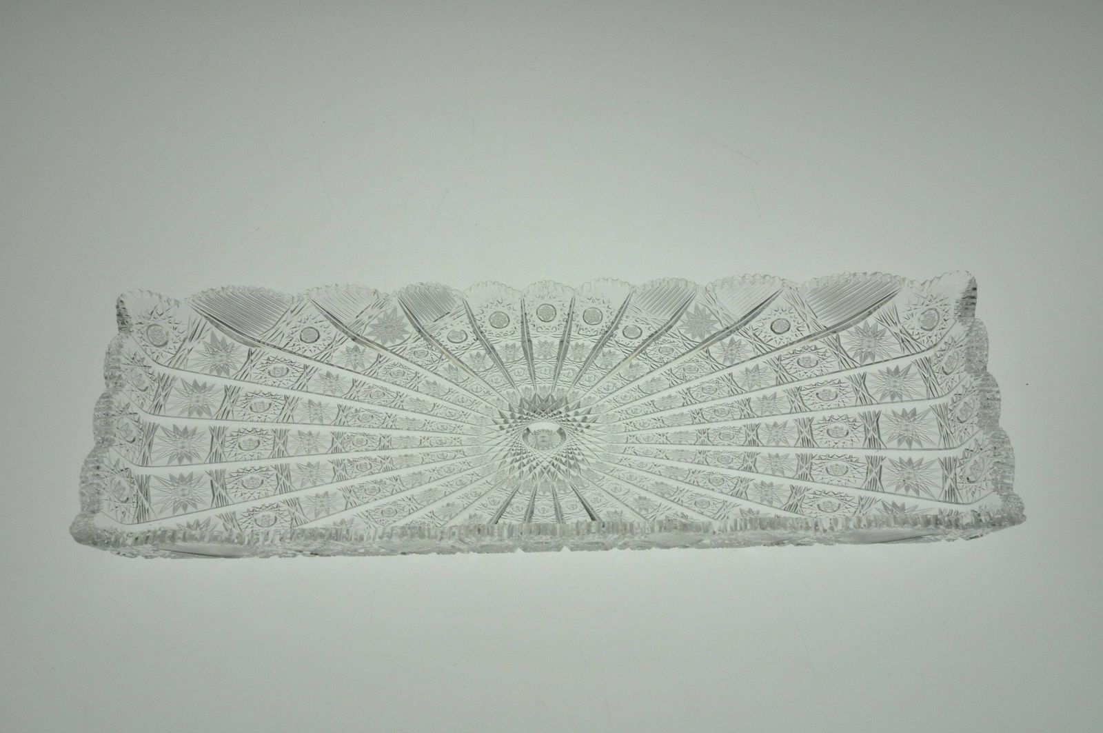 Tsjechisch Vintage Geslepen Kristallen Dienblad | Vintage Glazen Dienblad | Geslepen Glas | Tsjechisch Glas photo furniture