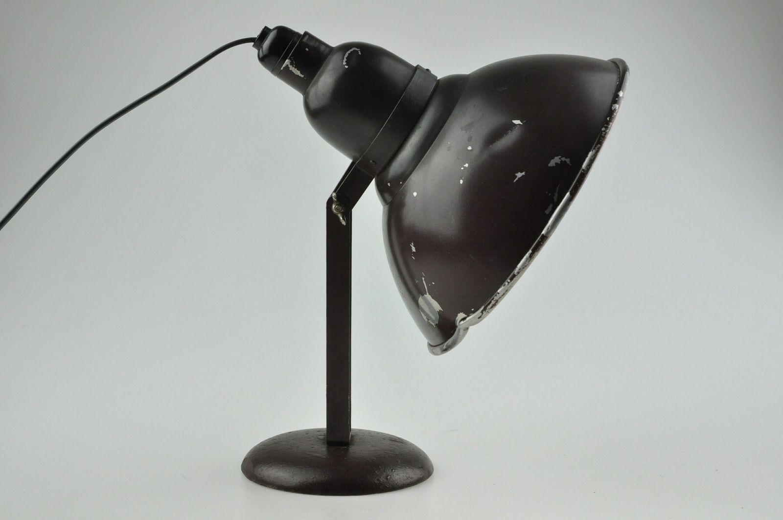 Industriële Bureaulamp, Industriële Lamp, Architectenlamp, Bureaulamp, Mid Century Lamp, Bruine Lamp, Tafellamp, Vintage Verlichting photo vintage