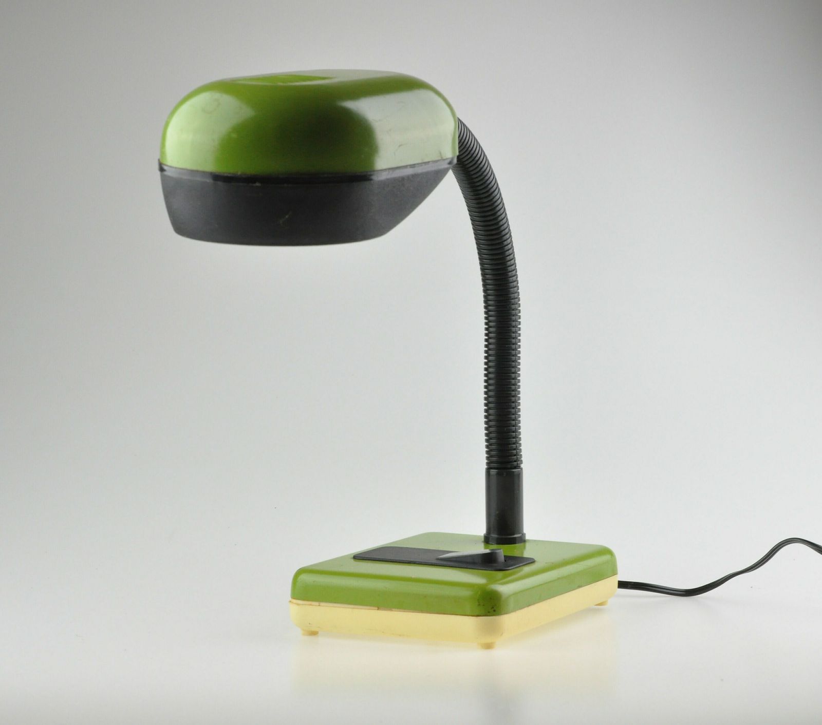 Mid Century Lamp, Table Lamp, Green Lamp, Mid Century Lighting, Desk Lamp, Retro Lamp, Vintage Lamp, Table Light, Lighting photo buy