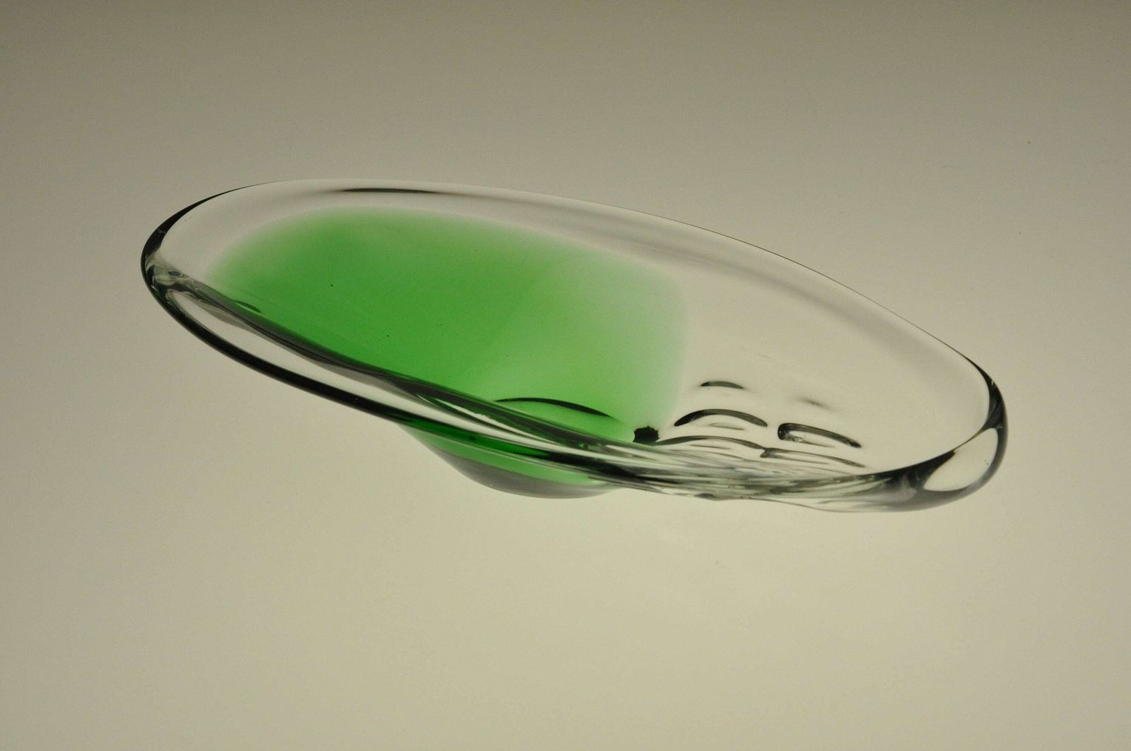 Ladislav Palecek Skrdlovice Glass Bowl, Glass Bowl, Vintage Glass, Vintage Bowl, Antique Glass, Czech Glass, Art Glass Bowl, Bowl