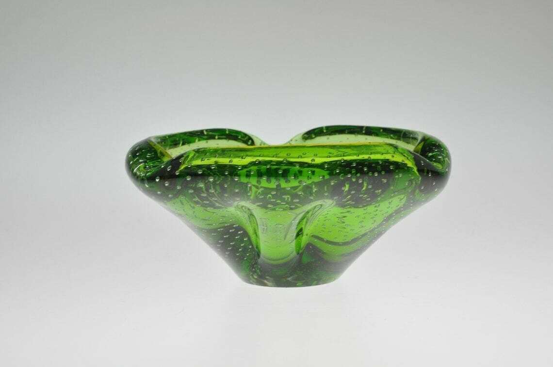 Hana Machovska Mstisov Romana Ashtray, Glass Bowl, Glass Ashtray, Mid Century Ashtray, Czech Glass, Mid Century Glass, Vintage Glass Bowl photo Woonaccessoires