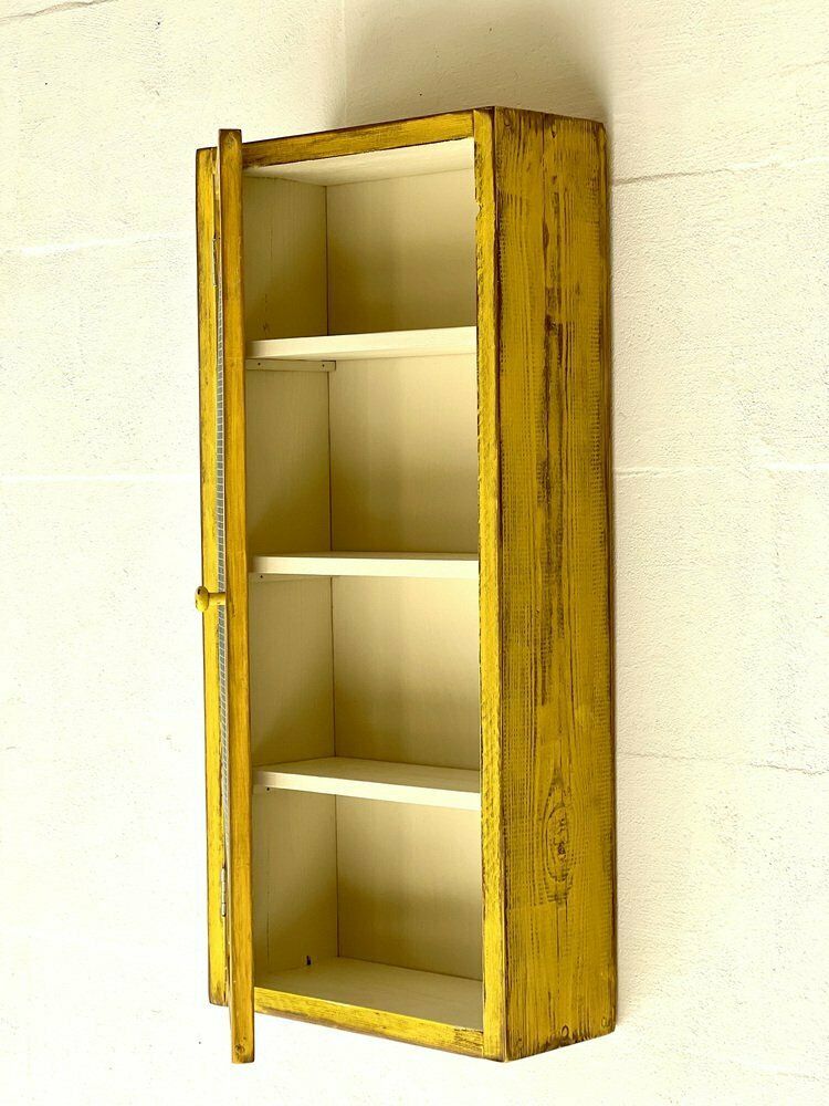 photo for sale Vintage Wandkast Met Gaaswerk
