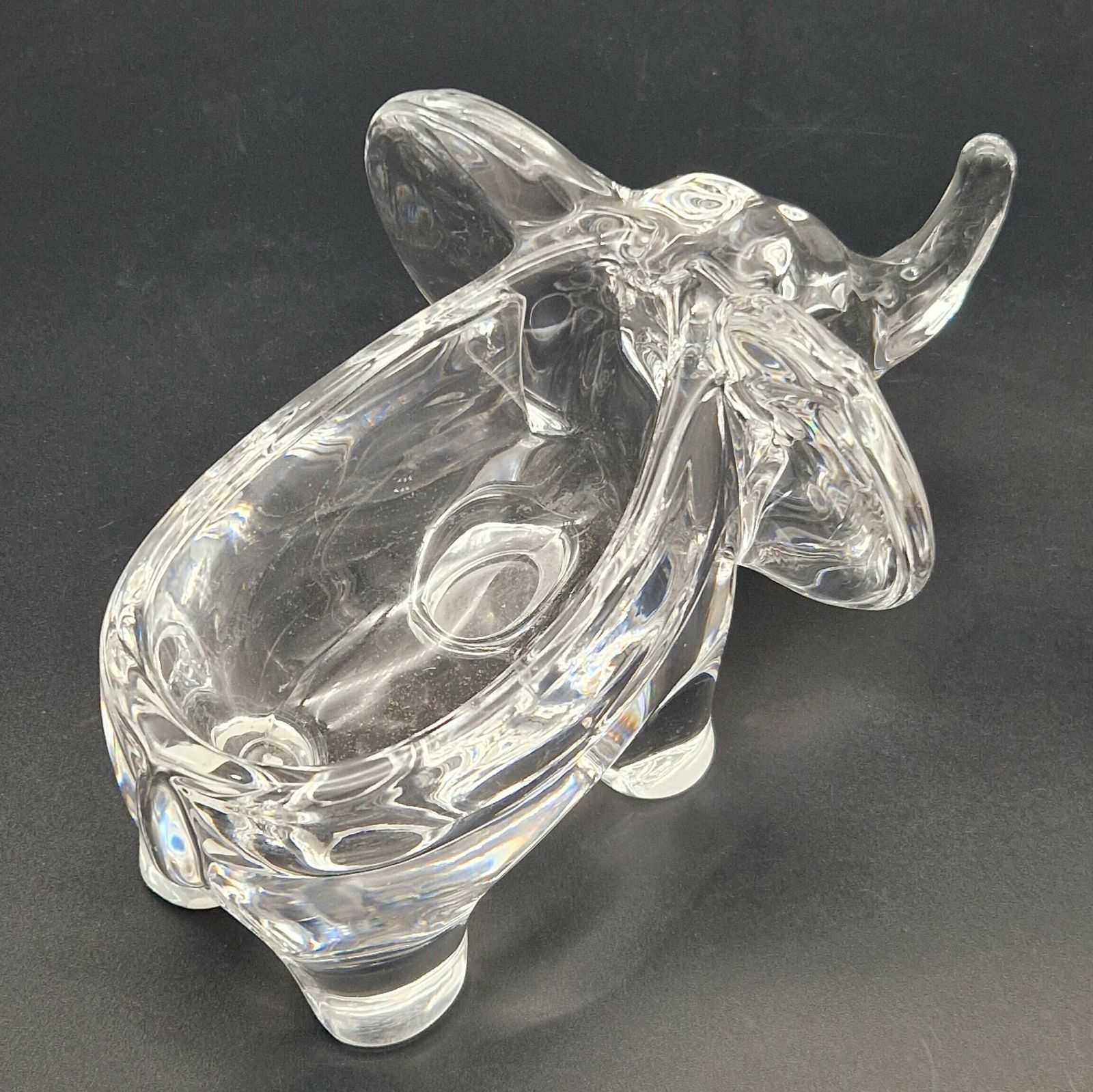 Crystal Elephant By Art Vannes. France 1970   1975 photo Home Decor