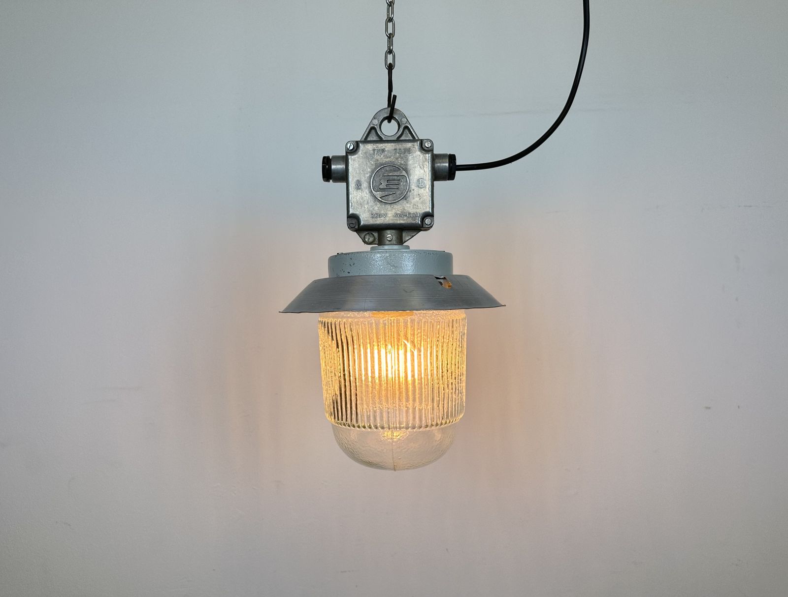photo buy Industrial Aluminium Light With Glass Cover From Elektrosvit, 1970s