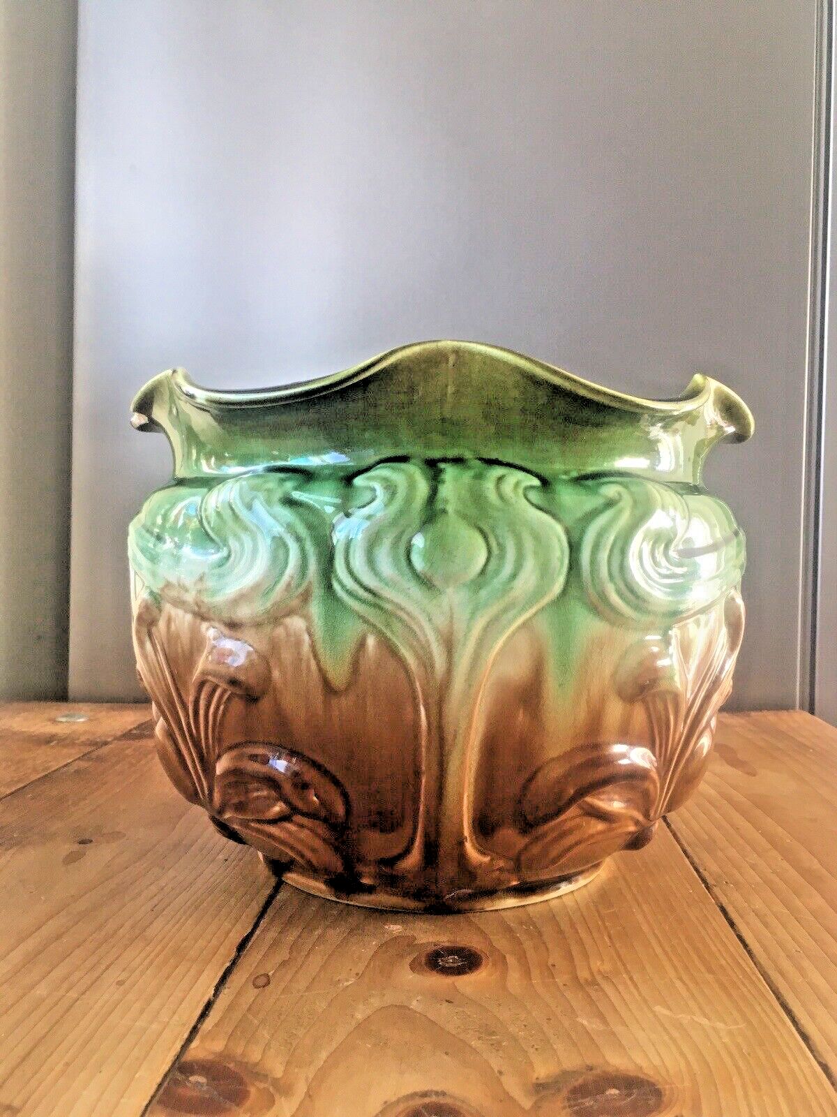 photo furniture Large Art Nouveau Wf Needham Majolica Pottery Planter Planter Pot Af