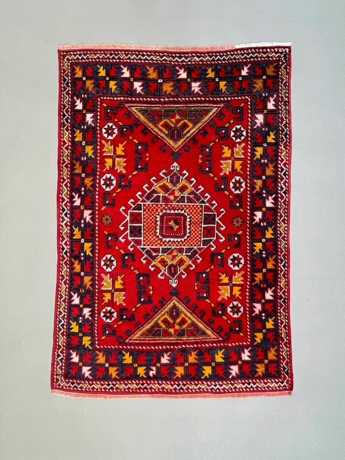 Vintage Western Turkish Rug Oriental 192x127 Cm Tribal Medium Carpet, photo furniture
