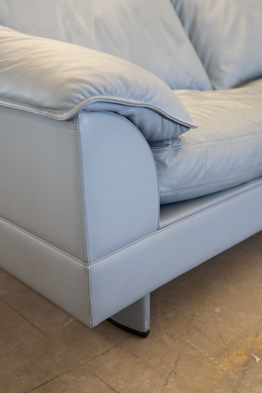 Serenade Corner Sofa By Tito Agnoli For Frau In Blue Leather And Goose Down, 1980s photo buy